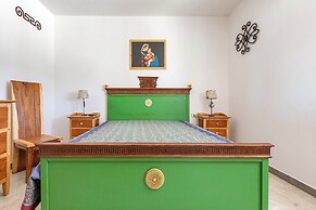 2062 La Cornola Dependance by Barbarhouse