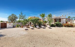 2062 La Cornola Dependance by Barbarhouse