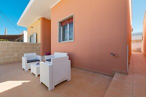 2038 Villetta Gloria