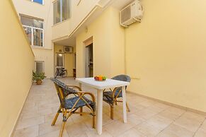 2251 Appartamento Sara by Barbarhouse