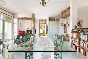 2143 Villa Corsarina