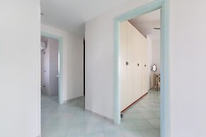 2143 Villa Corsarina