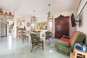 2143 Villa Corsarina