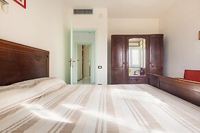 2143 Villa Corsarina