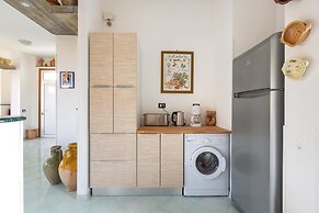 2143 Villa Corsarina