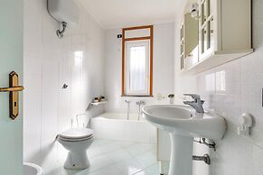 2143 Villa Corsarina