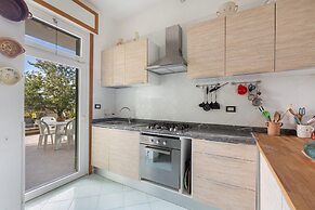 2143 Villa Corsarina