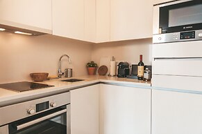 STAY&CO Lisbon Santa Apolonia