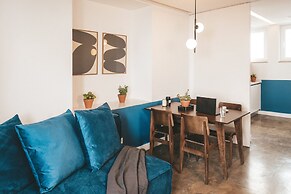 STAY&CO Lisbon Santa Apolonia