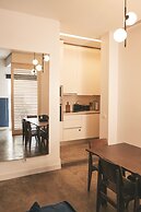 STAY&CO Lisbon Santa Apolonia