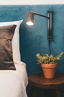 STAY&CO Lisbon Santa Apolonia