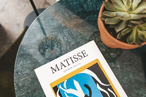 STAY&CO Lisbon Santa Apolonia