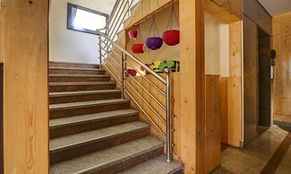 Treebo 12 Degrees West Domlur