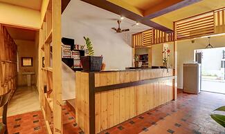 Treebo 12 Degrees West Domlur