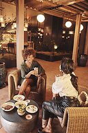 Thompson Austin, by Hyatt