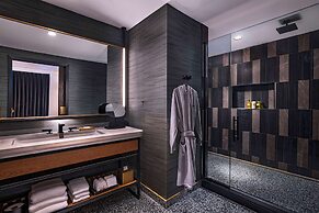 Thompson Austin, by Hyatt