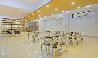 Itsy Hotels Golden Vista