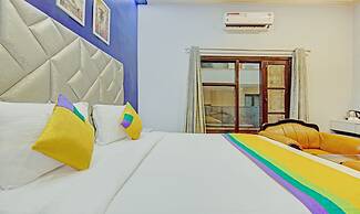 Itsy Hotels Golden Vista