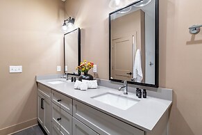 The Magnolia by AvantStay – Stylish Comfort Near Downtown Nashville