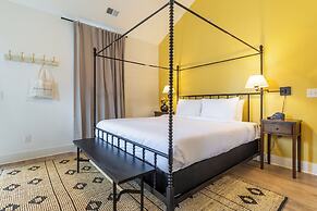 The Magnolia by AvantStay – Stylish Comfort Near Downtown Nashville