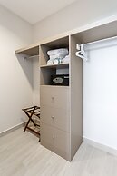 Sunset Caribe Belize