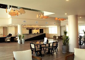 Sunset Caribe Belize