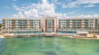 Sunset Caribe Belize