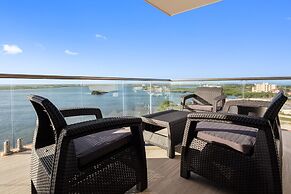 Sunset Caribe Belize