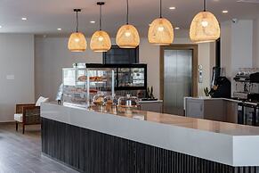 Sunset Caribe Belize