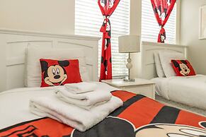 Roomy Town Home, Mickey-themed Bedroom! #4bv550