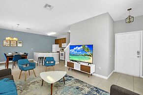 Roomy Town Home, Mickey-themed Bedroom! #4bv550