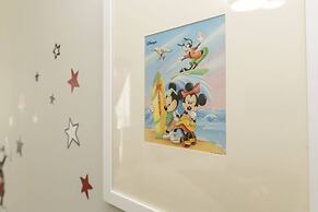 Roomy Town Home, Mickey-themed Bedroom! #4bv550