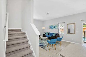 Roomy Town Home, Mickey-themed Bedroom! #4bv550