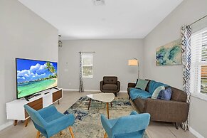 Roomy Town Home, Mickey-themed Bedroom! #4bv550