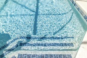 Roomy Town Home, Mickey-themed Bedroom! #4bv550