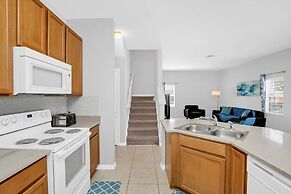 Roomy Town Home, Mickey-themed Bedroom! #4bv550