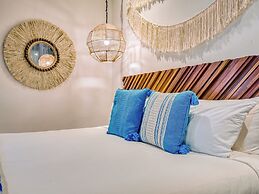 Maxwell Residences at Indah