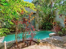 Maxwell Residences at Indah