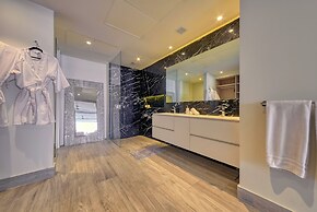 Maxwell Residences at Indah