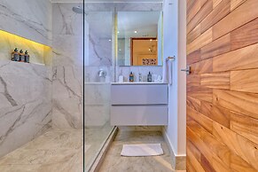 Maxwell Residences at Indah