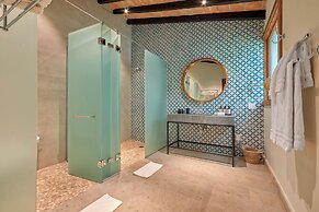 Maxwell Residences at Indah