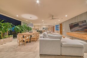 Maxwell Residences at Indah