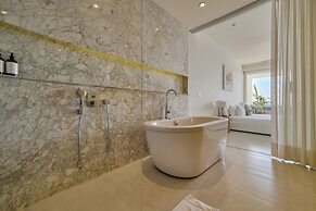 Maxwell Residences at Indah