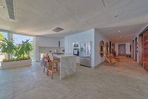 Maxwell Residences at Indah