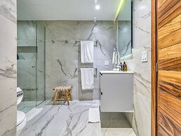 Maxwell Residences at Indah