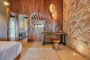 Maxwell Residences at Indah