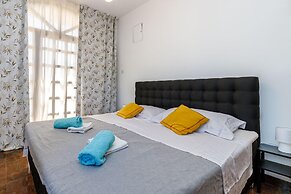 Pool House Tea Krk Island