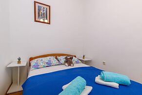 Pool House Tea Krk Island