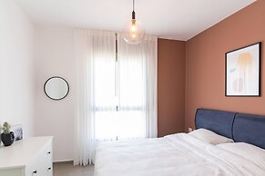 Sunny Haven Sea View Escape by Sea N Rent