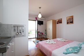 Studio Paula 1 300m From Sea